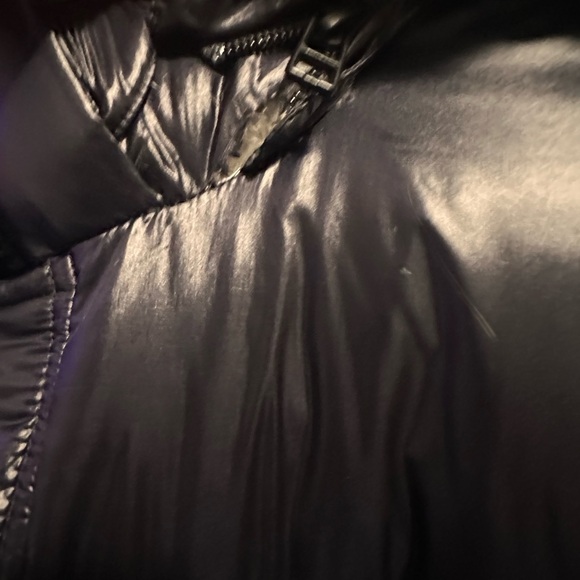 Aritzia’s Super Puff Midi Puffer in Hi-Gloss Black - Size L - Picture 2 of 8